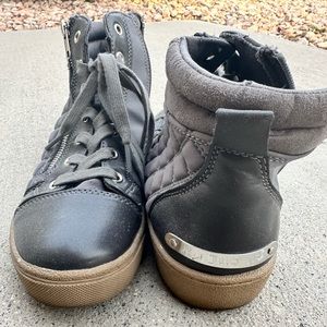 Juicy Couture Vareen High Top Sneaker